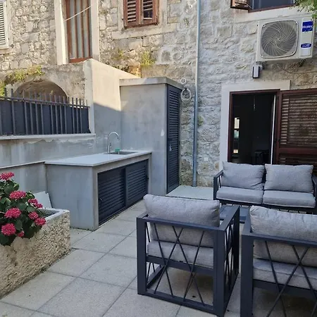 House Ignacio بيت للعطل Kaštela